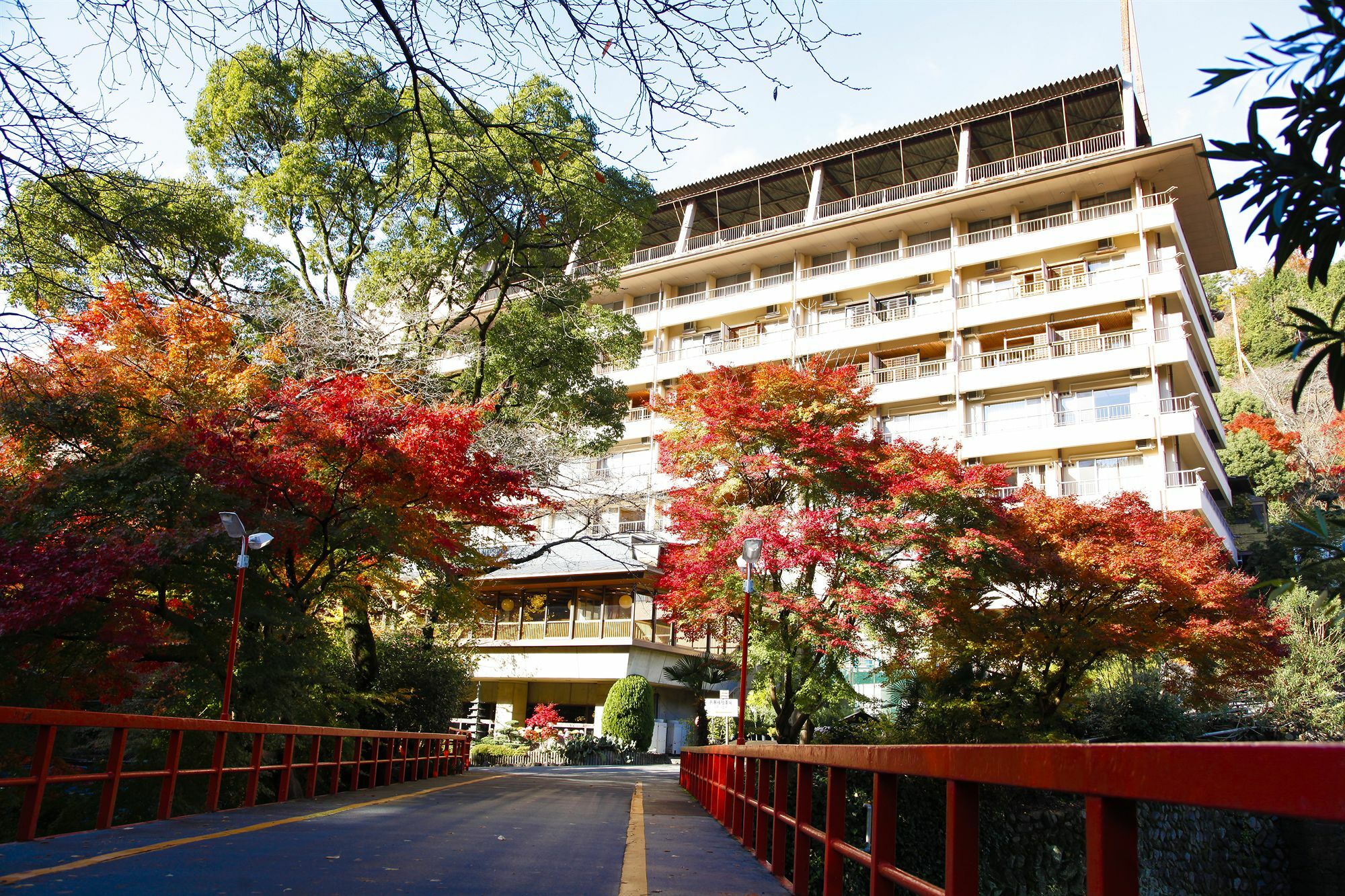 료칸 후시오카쿠 호텔 이케다 외부 사진